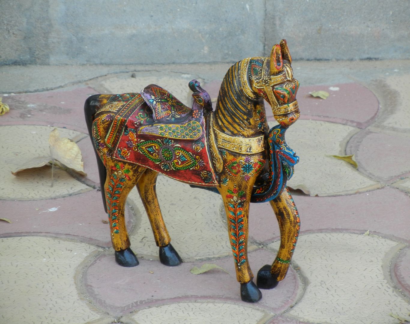 WOODEN PAINTED HORSE SHOWPIECE FIGURINE