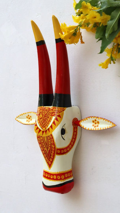 WOODEN PAINTED COW HEAD WALL HANGING 