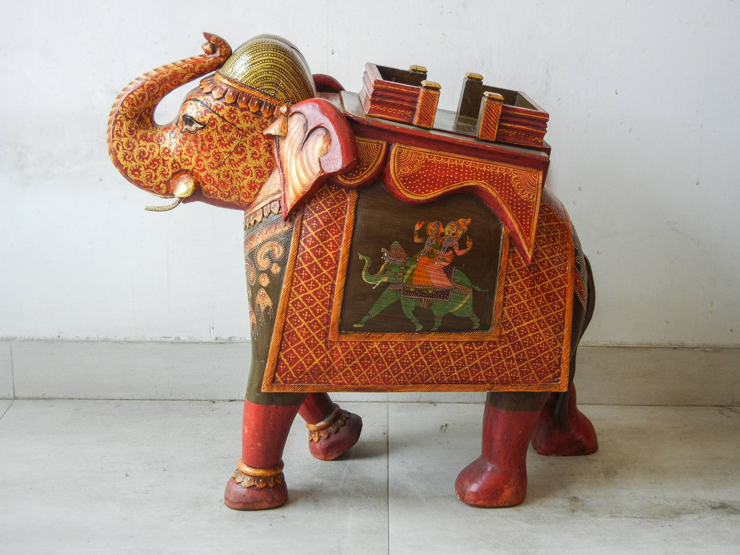 WOODEN ELEPHANT SHOWPIECE, HAND-PAINTED