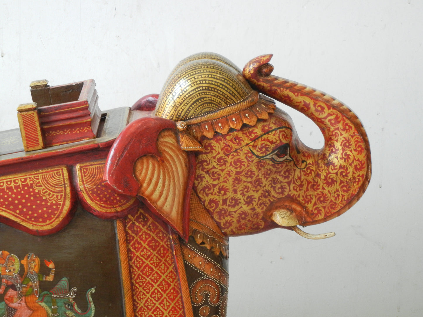 WOODEN ELEPHANT SHOWPIECE, HAND-PAINTED