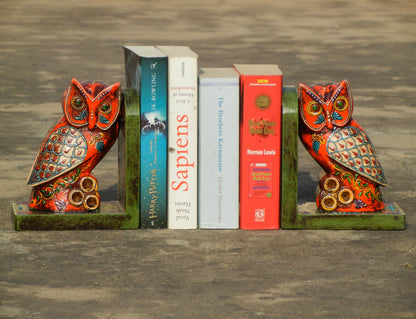 Wooden Painted Owl Bookend