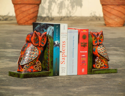 Wooden Painted Owl Bookend