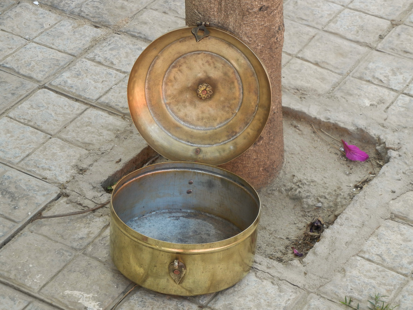 Old Vintage Brass Hand Engraved Chapati Box, Bread Box Antique