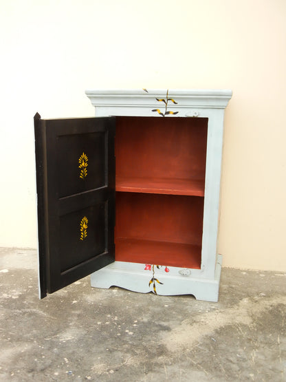 Wooden Painted Cabinet Furniture