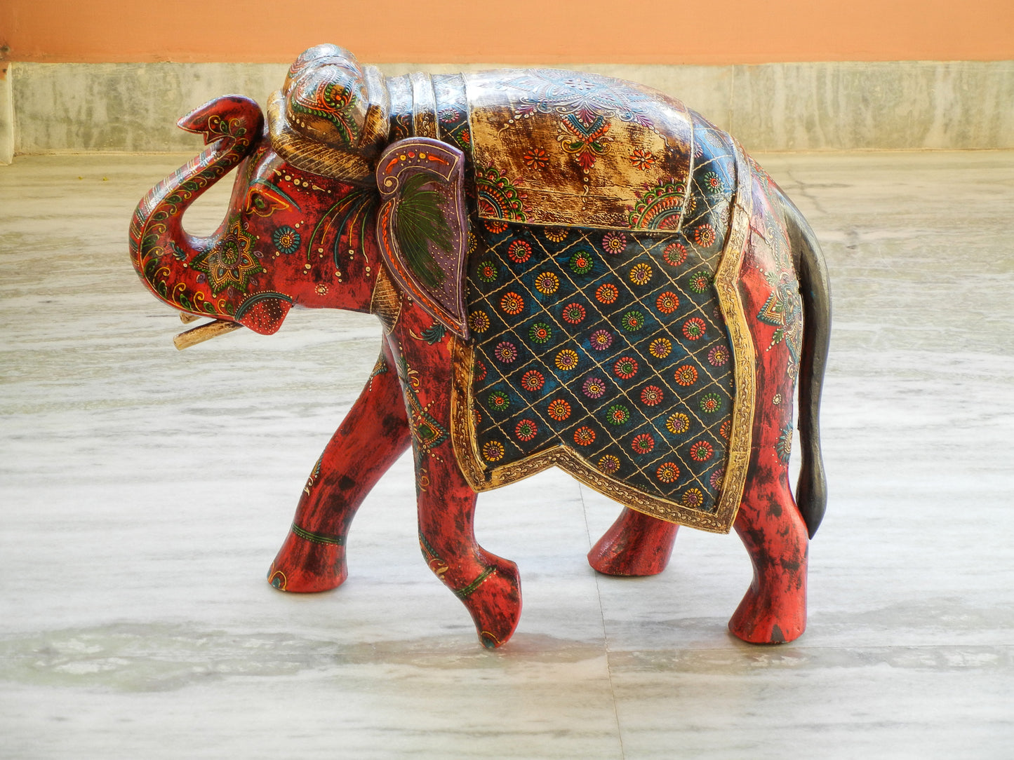 WOODEN PAINTED ELEPHANT STATUE, FIGIURINE