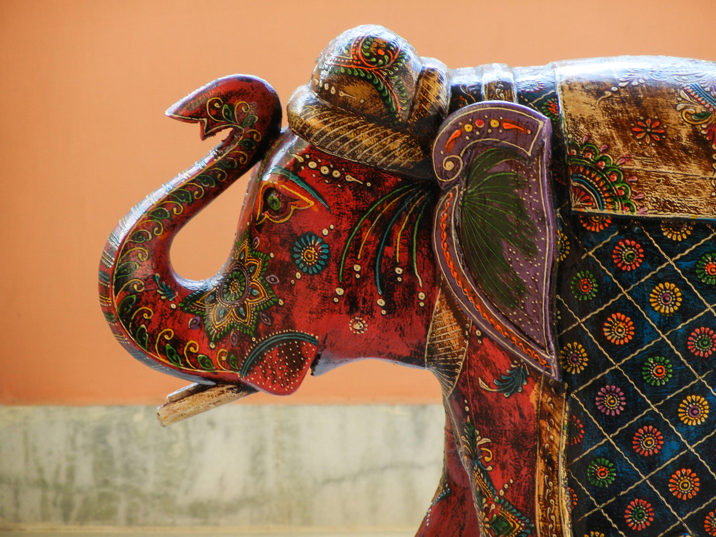 WOODEN PAINTED ELEPHANT STATUE, FIGIURINE