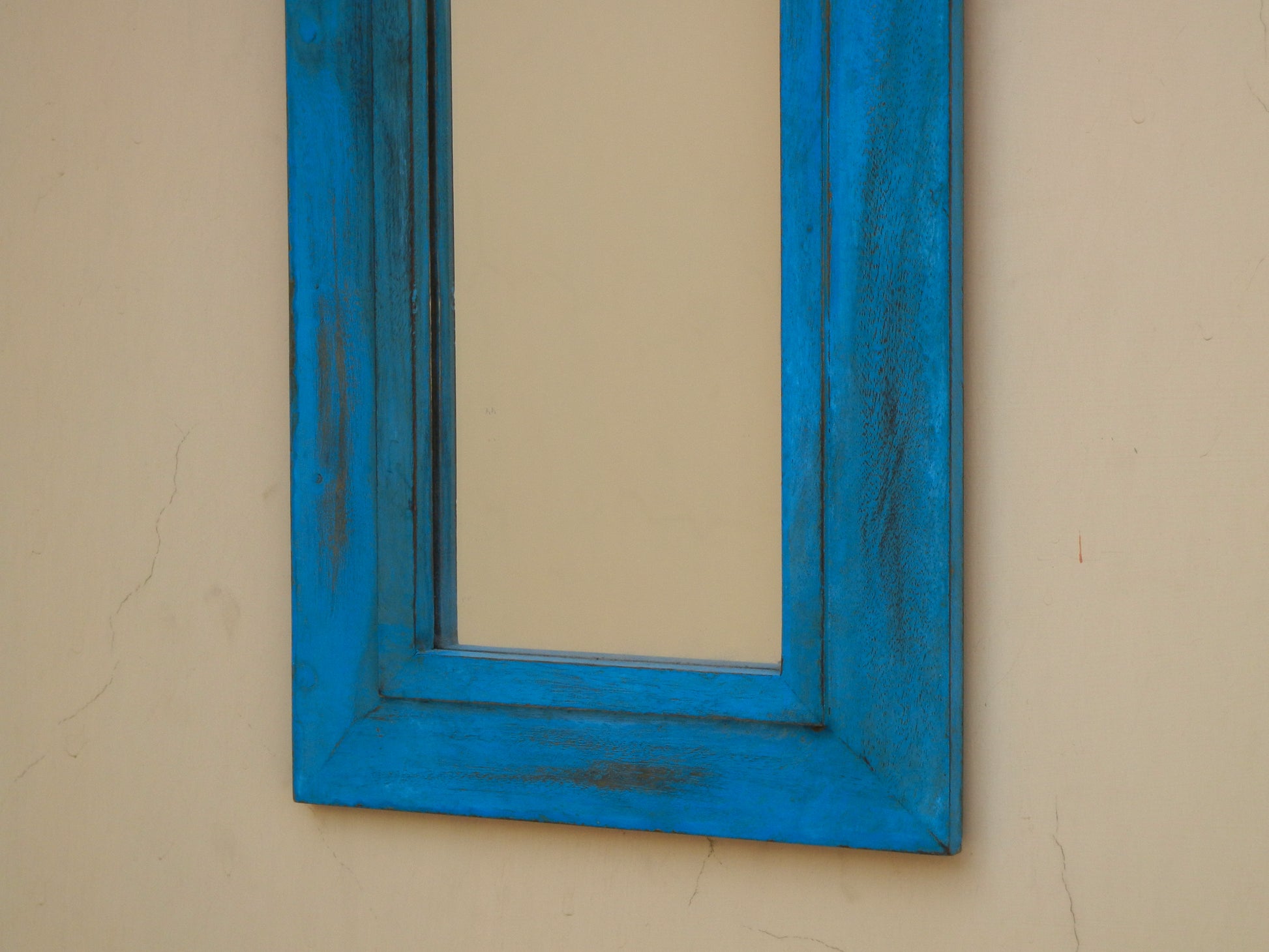 Wooden distress rustic finish mirror